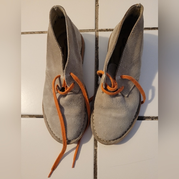 Size 36 - cream suede, flat-heeled shoes - Picture 2 of 4